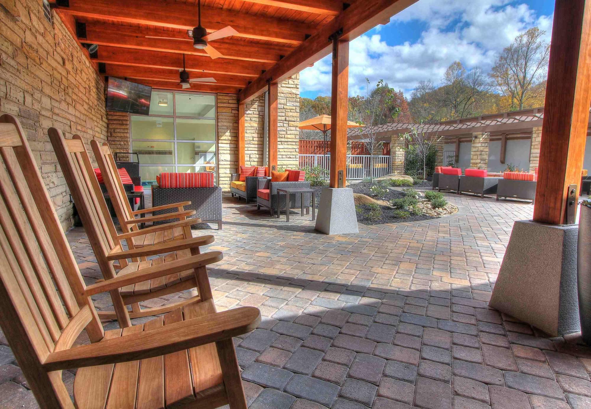 Courtyard By Marriott Gatlinburg Downtown Exterior foto